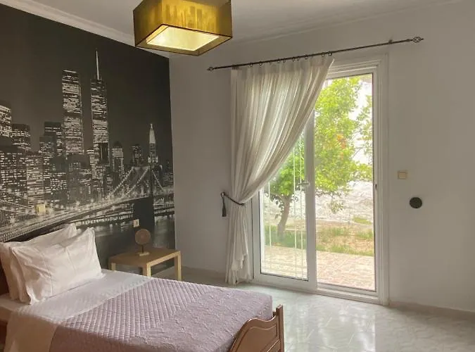 Kasteli Cozy House