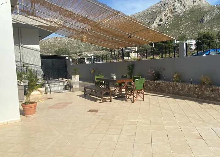 Apartment Kasteli Cozy House