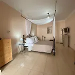 Kasteli Cozy House דירה