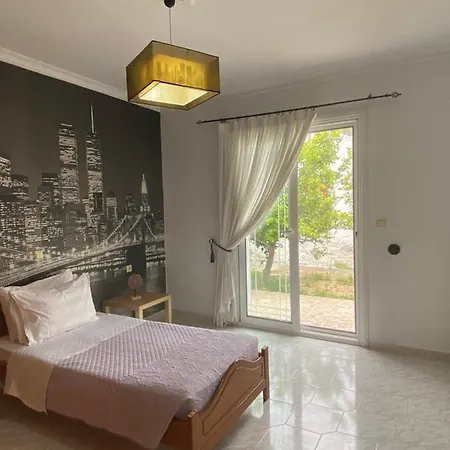 Kasteli Cozy House