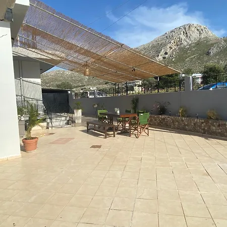 Apartment Kasteli Cozy House