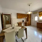 アパート Kasteli Cozy House アルハンゲロス