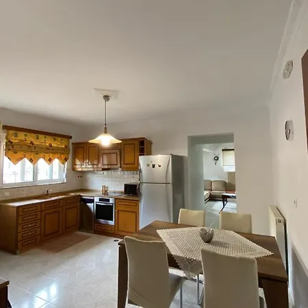 Apartment Kasteli Cozy House